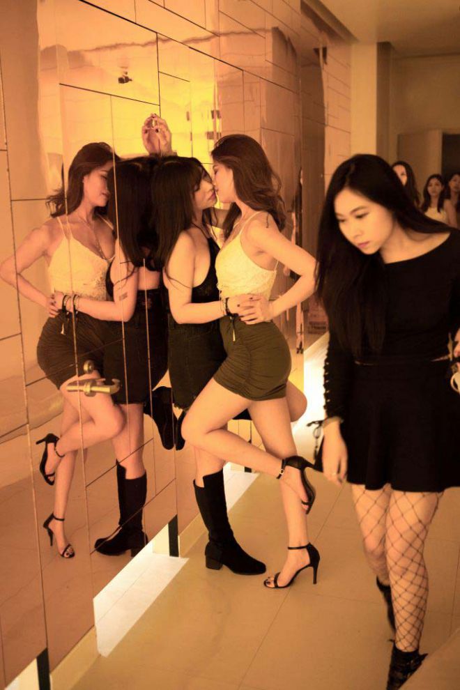 macao-girls_bd-1-683x1024